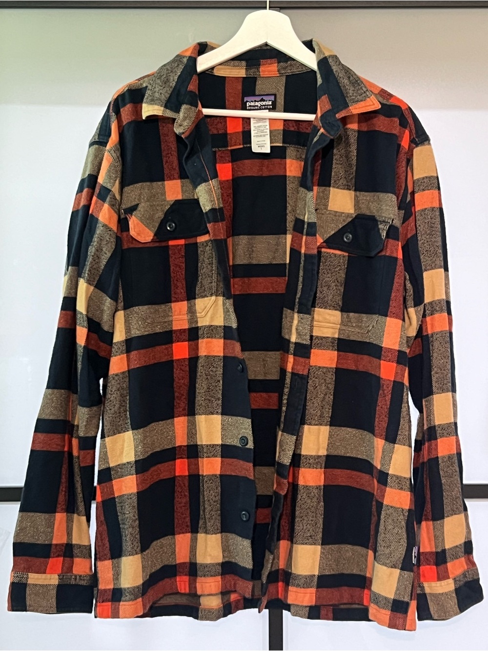 Patagonia Men’s L Organic Cotton Plaid Flannel Shirt Orange Navy